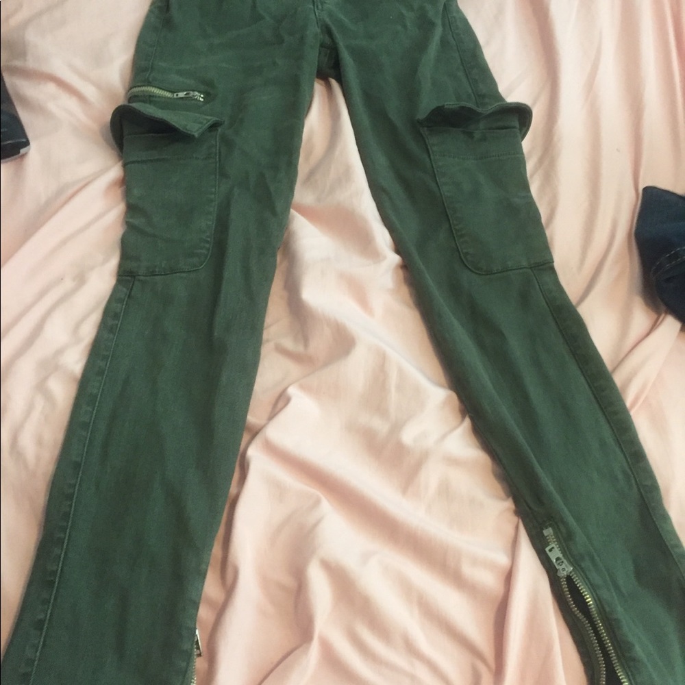 Guess army cargo